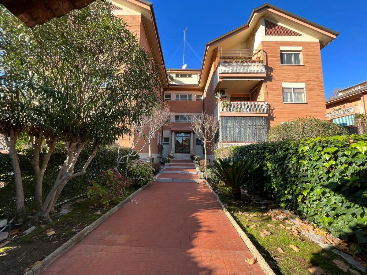 Apartamento Attico A Roma Exterior foto